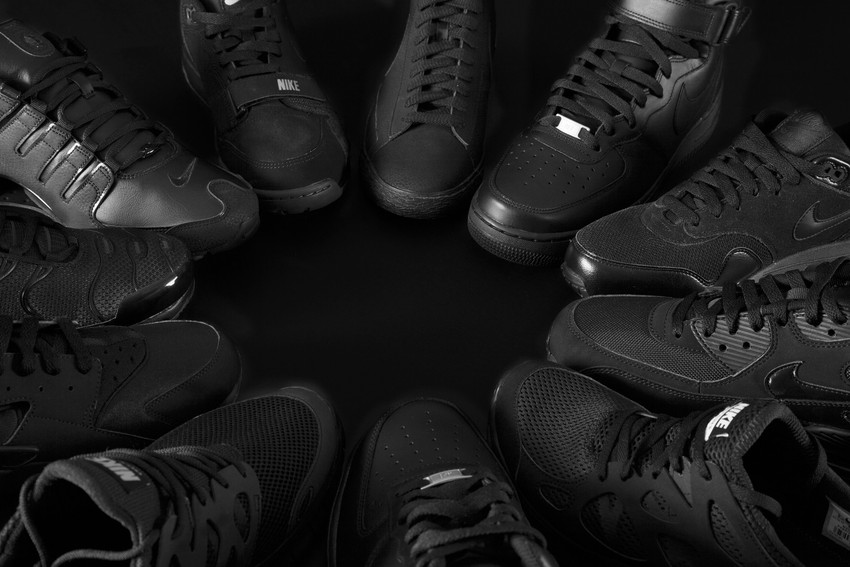 footlocker triple black